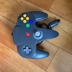 ニンテンドー64 コントローラー