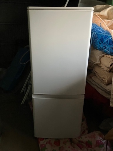 値引き！2020年製　三菱冷蔵庫　146L