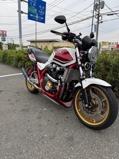 cb1300ローシート