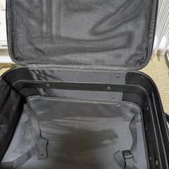 【受渡予定決定済】スーツケースの画像