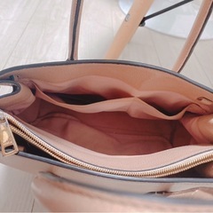 FURLA 薄いピンク　手提げバッグ の画像