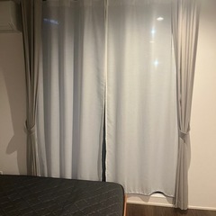 明るいのに透けにくいレースカーテン