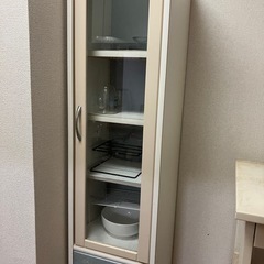 食器棚