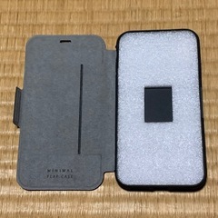iPhone XR 手帳型カバーの画像