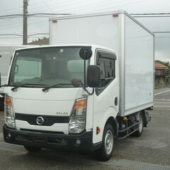 H.31(2019)年 日産 アトラス DX　オートマ　ホワイト...