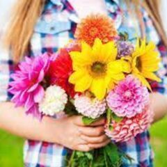 🌸ペーパーフラワーワークショップ🌸参加しませんか？