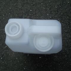 2L ポリ容器の画像