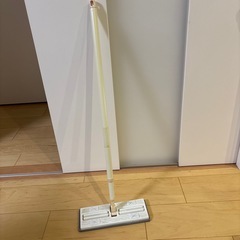 無料。お掃除クイックルワイパーなどの床掃除用品