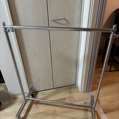 ハンガーラック