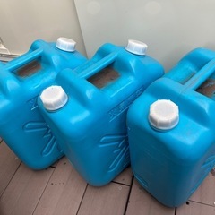 ポリタンク　３個セット