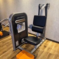 【筋トレ】Life fitness トレーニングマシン