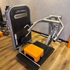 【筋トレ】Life fitness トレーニングマシン