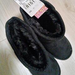 新品　キッズ　ムートンブーツ　1足の画像
