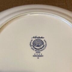 ◆Noritake ノリタケ　ブルー小花プレート (4枚）ハーブメモリーの画像