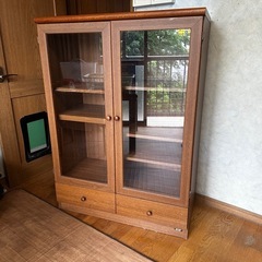 キャビネット