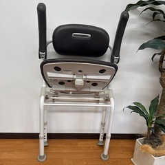 パナソニック製介護用風呂椅子 シャワーチェアー　アームレスト付き　折りたたみ可能美品の画像
