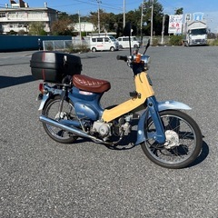 スーパーカブ　AA01  排気量72cc 