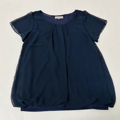 【美品】シフォン　半袖　カットソー　ネイビー　裏地付き　Mサイズの画像
