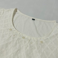 【美品】レース　半袖　カットソー　ホワイト　裏地付き　Mサイズの画像