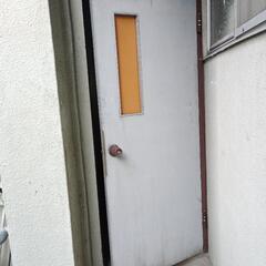 勝手口ドア交換