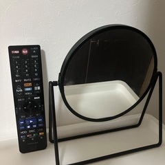 鏡の画像