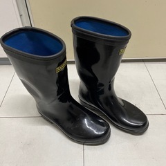 雨の日最強✨黒ゴム長靴（25.5cm/EEE）防水・滑り止め付き！  の画像