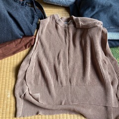 レディース　服　まとめ売り　　パーカー　ズボンの画像