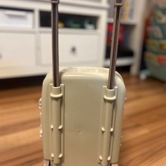 スリコ　キッズ用キャリーケース
の画像