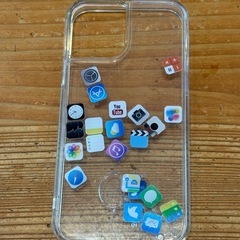 透明なiPhone12用ケース アプリアイコンデザインの画像