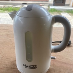 デロンギ　電気ケトル