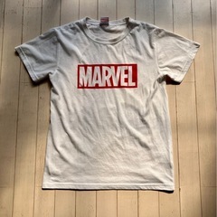 ギャップ　ブルークロス　UNIQLOmarvel トップス　Tシャツの画像