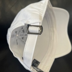 NEW ERA 9FORTY サンローラン キャップ 未使用 白の画像