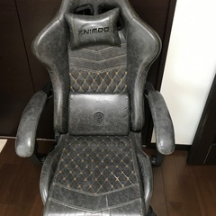 取引中　ゲーミングチェア