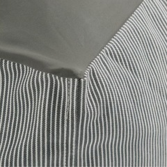 体にフィットするソファ　綿デニム　ヒッコリーの画像
