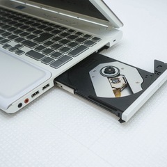 超美品　Sonyノート暴速 高性能core i5＋メモリ16GB +新品512GBの画像