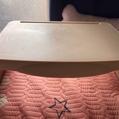 折りたたみテーブル