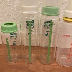 哺乳瓶の画像