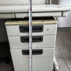 事務デスク　事務所デスク　棚事務用デスクの画像