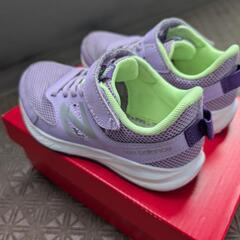 【再値下げ】18cm ニューバランス ジュニア スニーカー  YT570（PURPLE）の画像