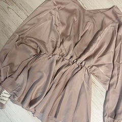 新品タグ付き★ jumelle リリーペプラムブラウス　ピンク　トップス　新作の画像