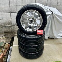 タイヤ＆アルミホイール４本　ヤリス
