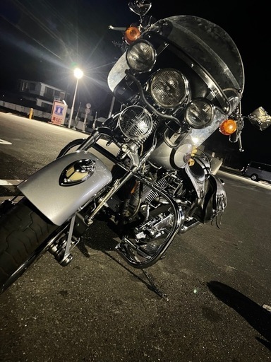 1999年式ハーレーダビッドソン FLSTSヘリテイジスプリンガー手200