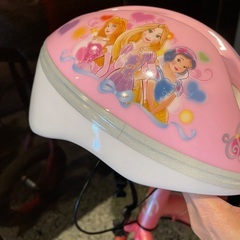ストライダーとプリンセスのヘルメットセット♡の画像