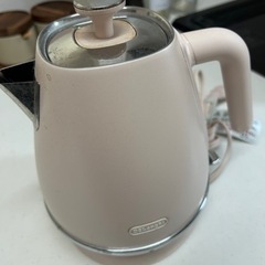 デロンギ　Delonghi 電気ケトル
