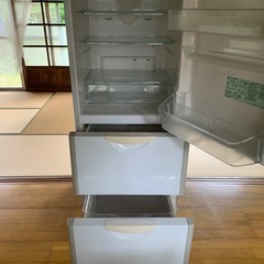冷蔵庫　差し上げます！　お譲り先決まりました⚪︎の画像