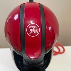 Nescafé Dolce Gusto エスプレッソマシン レッドの画像