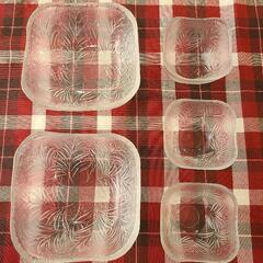 透明ガラス角型ボウル5個セットの画像