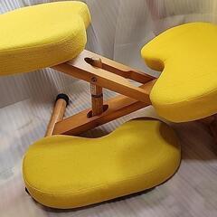 最終お値下げ　バランスチェア　イエロー 学習椅子の画像