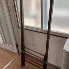 木製ハンガー