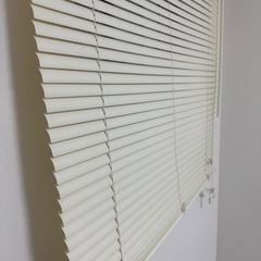 ブラインド　カーテンの画像
